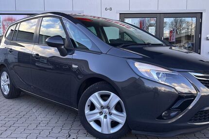 Opel Zafira 183.295 km 7.950 &euro; Henstedt-Ulzburg­­­ 24558