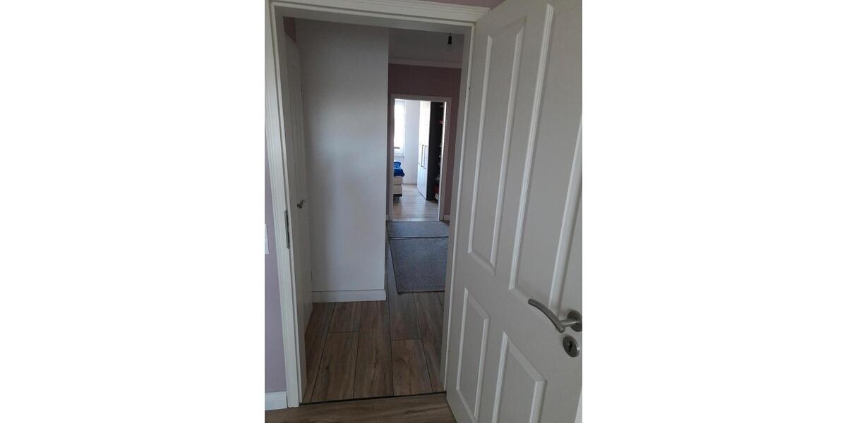 Etagenwohnung Rellingen - 3.5 Zimmer, 82 m&sup2;, 299.000&euro; | Angebot:25961832