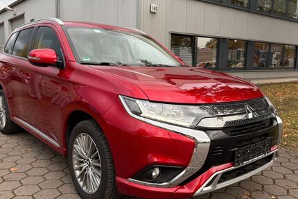 Mitsubishi Outlander 268.580 km 12.190 &euro; Hamburg 20539