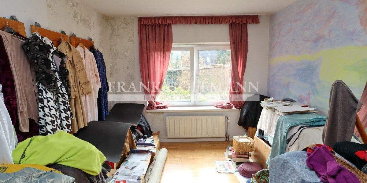 Mehrfamilienhaus, Wohnhaus Hartenholm - 7 Zimmer, 166 m&sup2;, 299.000&euro; | Angebot:25700589