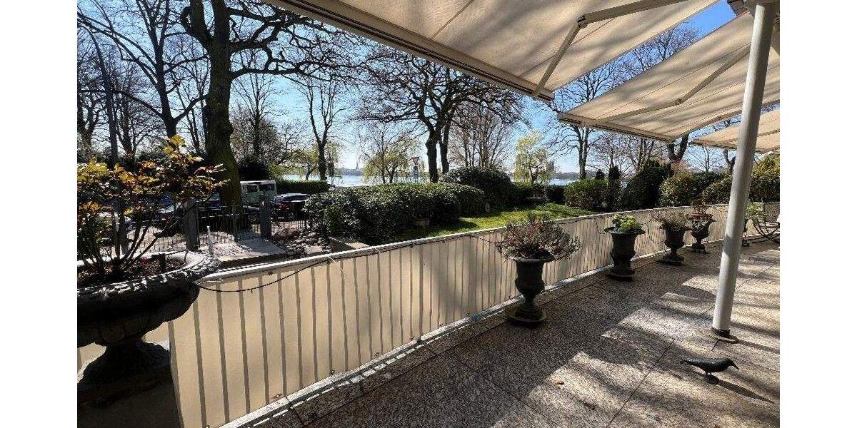 Etagenwohnung Hamburg Uhlenhorst - 3 Zimmer, 110 m&sup2;, 1.350.000&euro; | Angebot:25746592