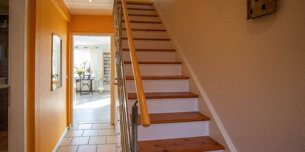 Reihenmittelhaus Uetersen - 5 Zimmer, 121 m&sup2;, 299.000&euro; | Angebot:25663037