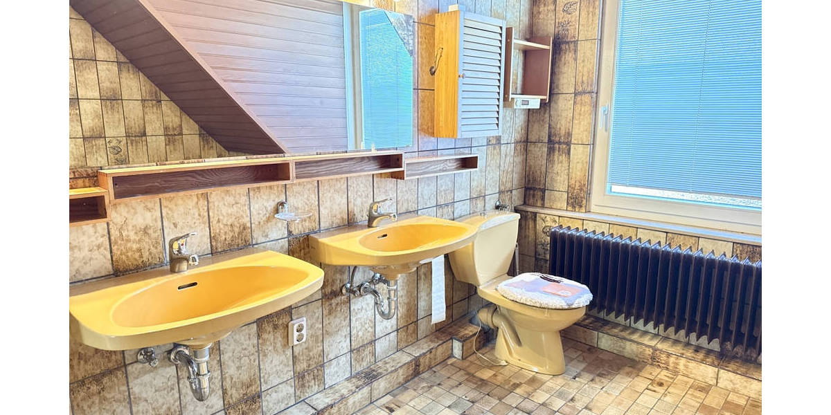 Reihenmittelhaus Wedel - 5 Zimmer, 132 m&sup2;, 480.000&euro; | Angebot:25736875