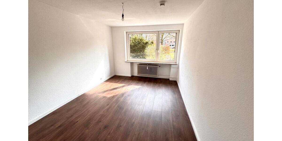 Erdgeschoßwohnung Wedel - 2 Zimmer, 53 m&sup2;, 630&euro; | Angebot:25892077