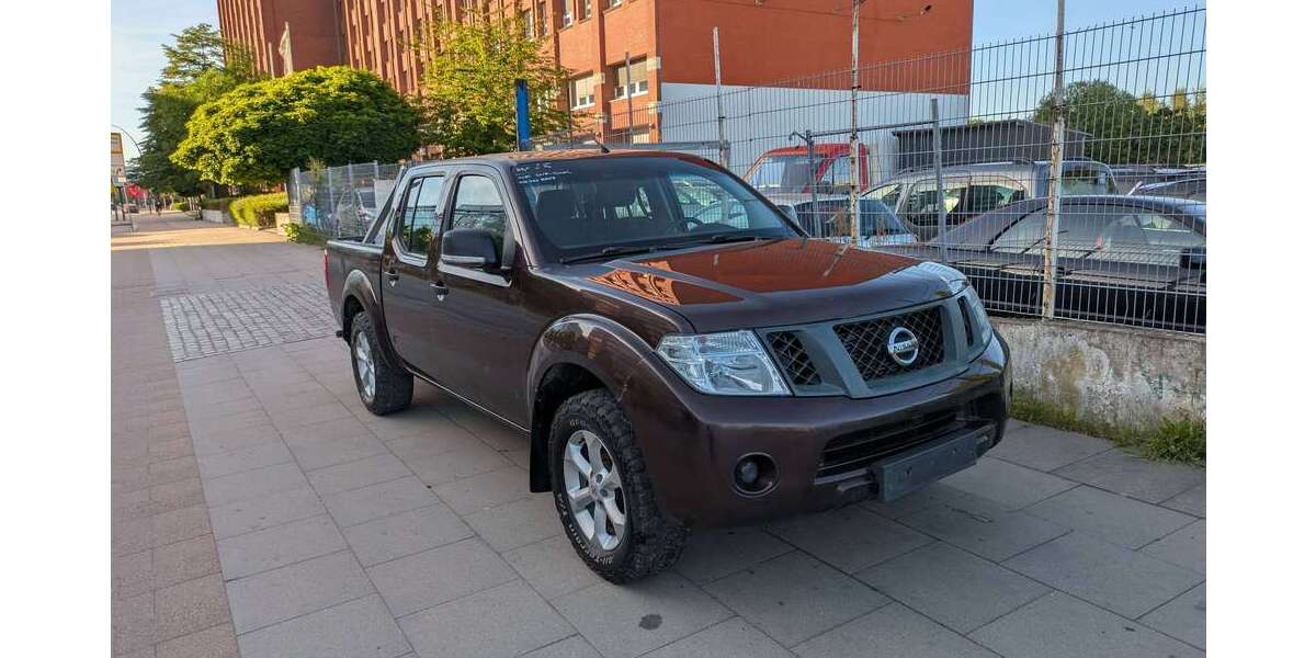 Nissan Navara 229.571 km 8.950 &euro; Hamburg 20097
