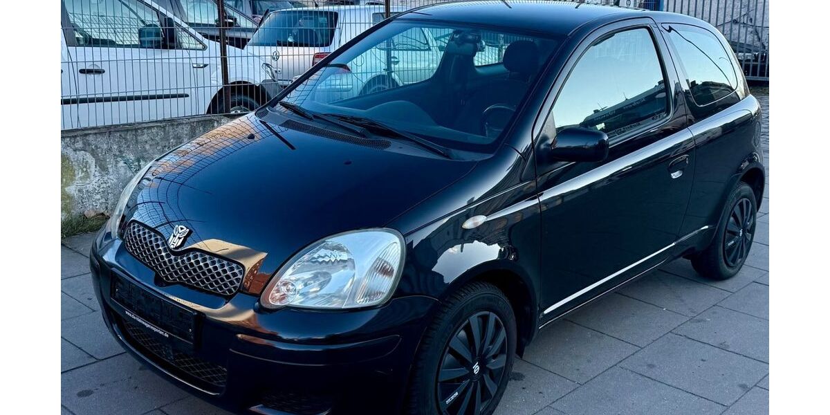 Toyota Yaris 195.000 km 1.650 &euro; Hamburg 20097