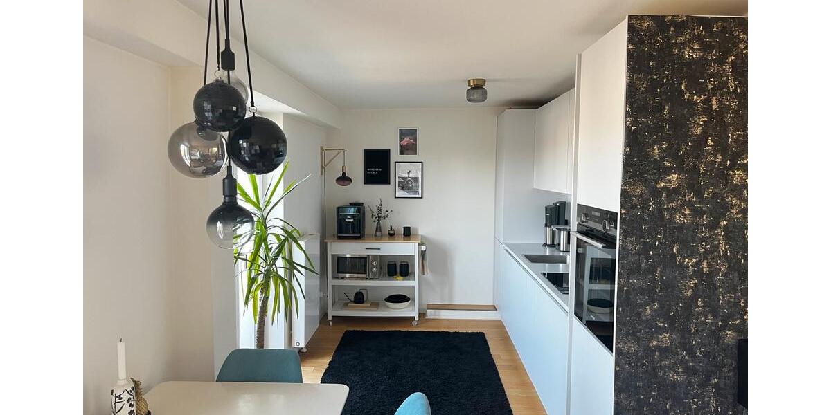 Dachgeschoßwohnung Hamburg Bahrenfeld - 2 Zimmer, 60 m&sup2;, 1.500&euro; | Angebot:25406485