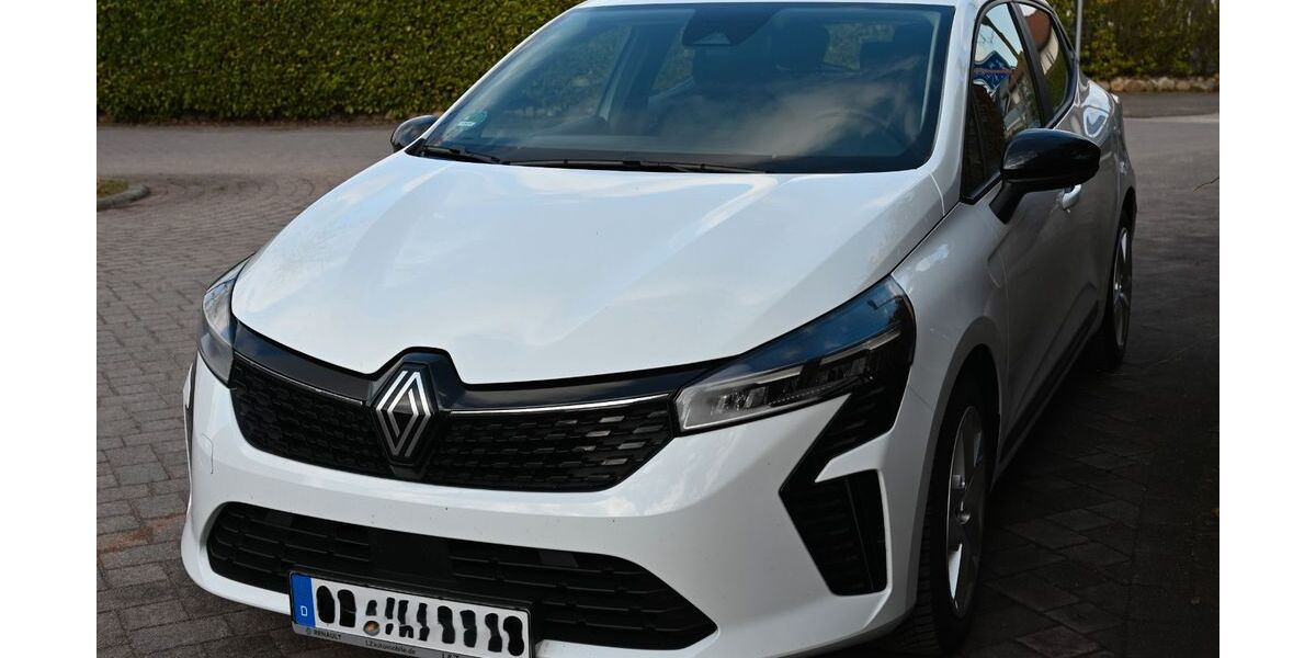 Renault Clio 27.500 km 12.999 &euro; Ahrensburg 22926