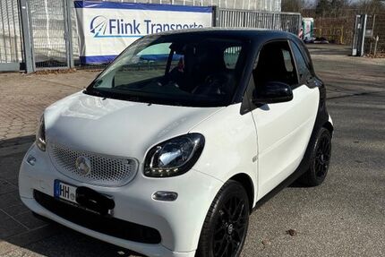Smart ForTwo 111.650 km 9.800 &euro; Hamburg 20537