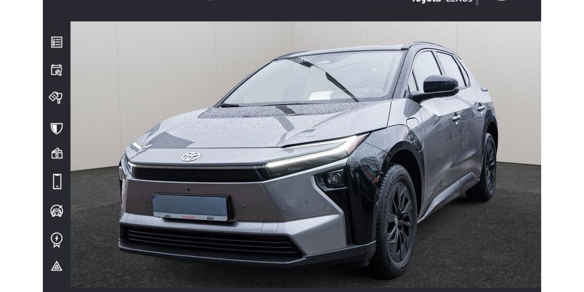 Toyota bZ4X 2.500 km 50.990 &euro; Hamburg 22529