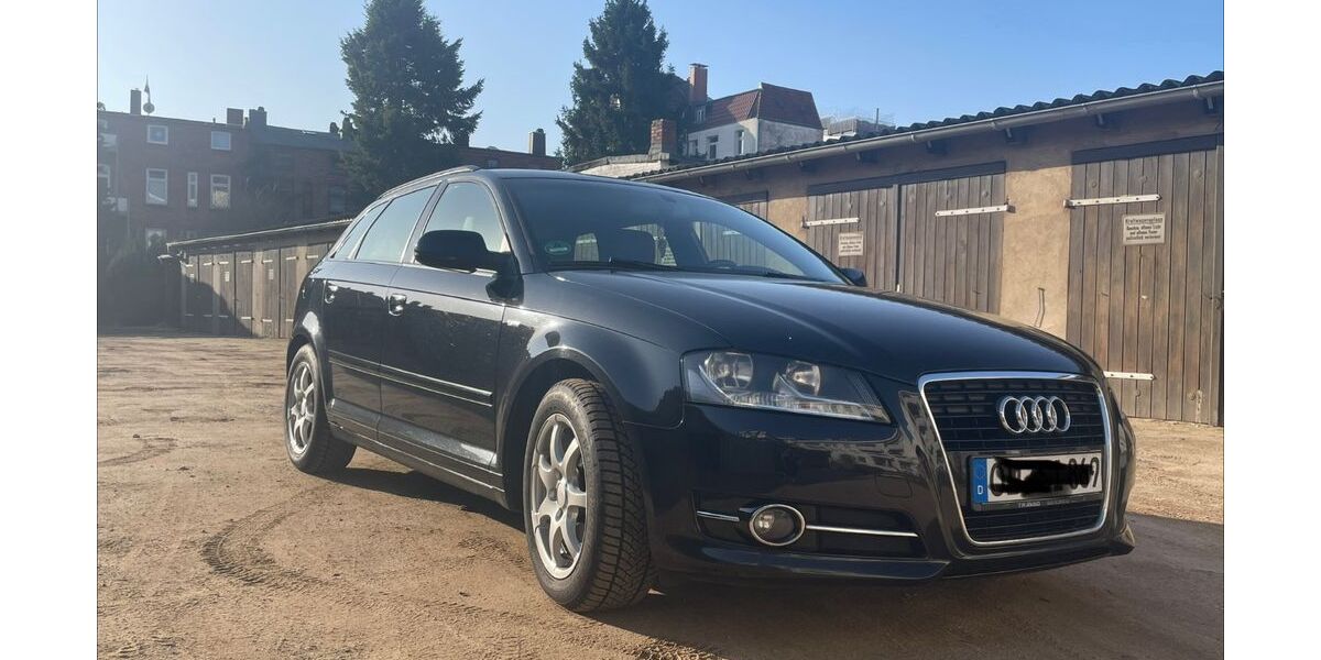 Audi A3 165.000 km 8.999 &euro; Lübeck 23558