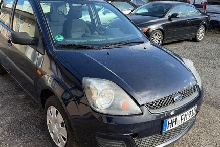 Ford Fiesta 213.081 km 2.350 &euro; Hamburg 22047