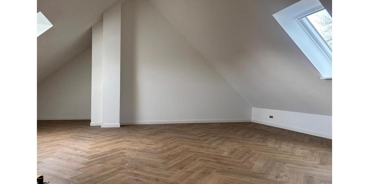 Dachgeschoßwohnung Kaltenkirchen - 3 Zimmer, 69 m&sup2;, 1.050&euro; | Angebot:25281147