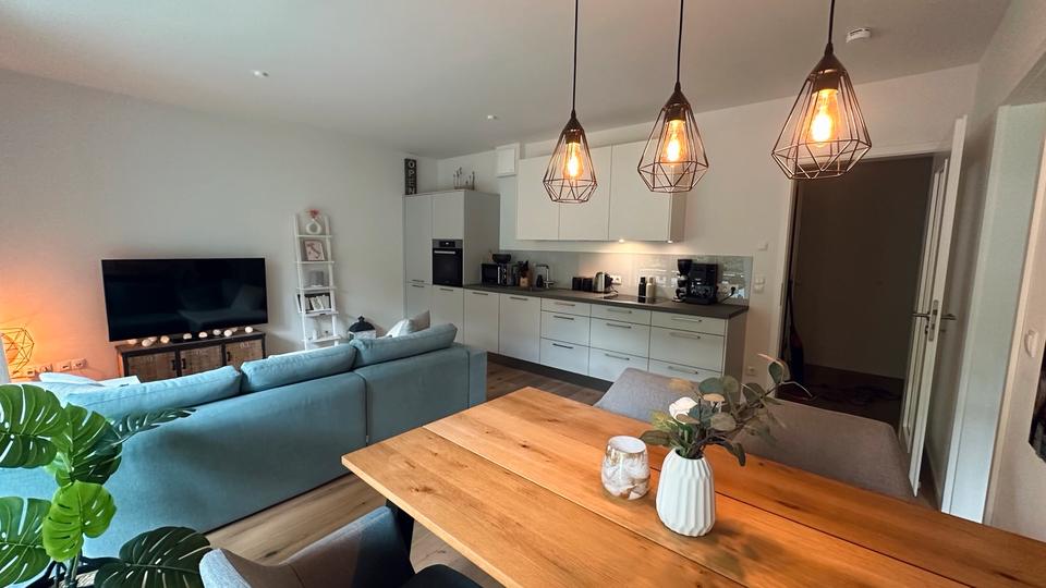 Etagenwohnung Hamburg Ottensen - 2 Zimmer, 55 m&sup2;, 1.500&euro; | Angebot:25933133