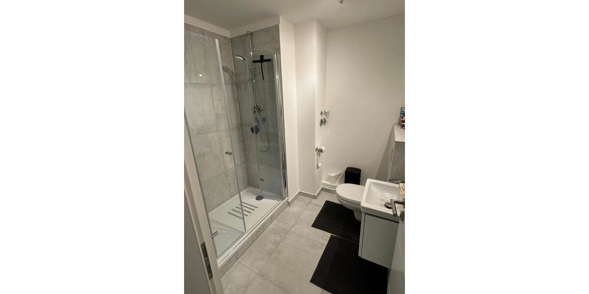 Etagenwohnung Hamburg Altona-Nord - 2 Zimmer, 67 m&sup2;, 1.350&euro; | Angebot:25138261