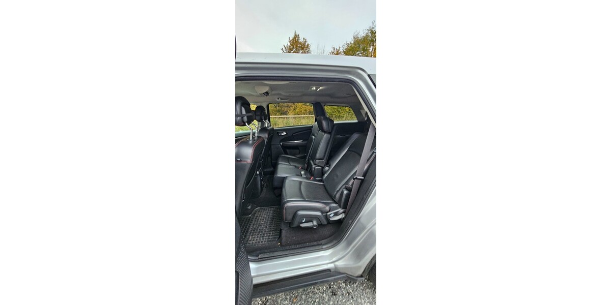 Dodge Journey 91.000 km 15.500 &euro; Elmshorn 25335