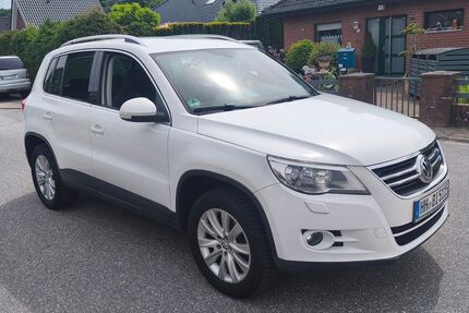 VW Tiguan 223.000 km 8.499 &euro; Rellingen 25462