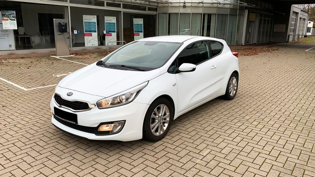 Kia pro ceed / ProCeed 117.167 km 6.800 &euro; Norderstedt 22850