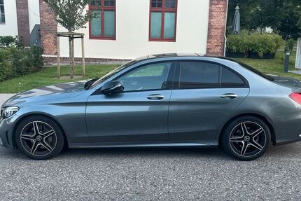 Mercedes-Benz C 300 49.829 km 31.000 &euro; Hamburg 22419
