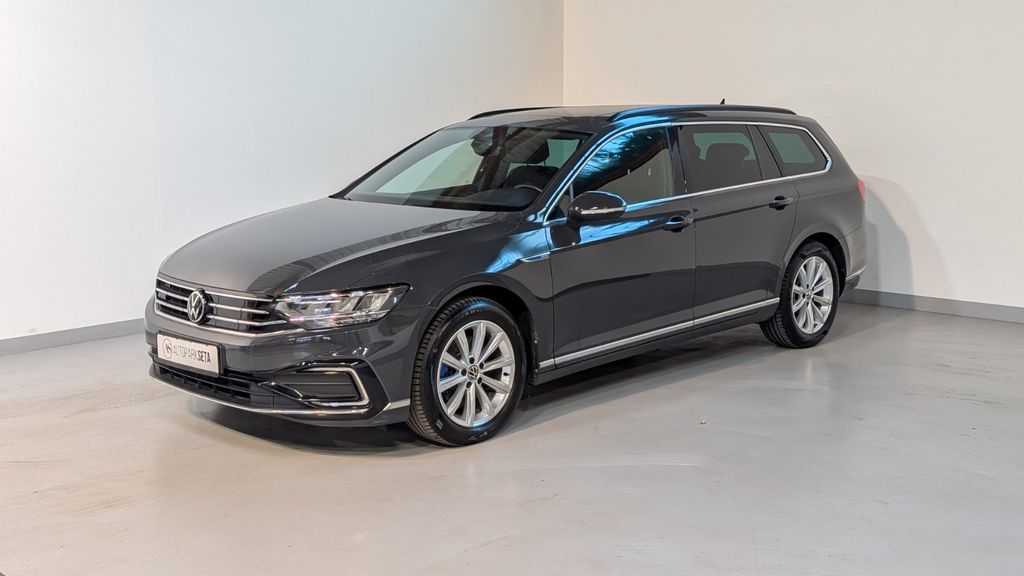 VW Passat Variant 54.000 km 20.775 &euro; Ellerhoop bei Hamburg 25373