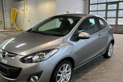 Mazda 2 136.965 km 4.650 &euro; Elmshorn 25337