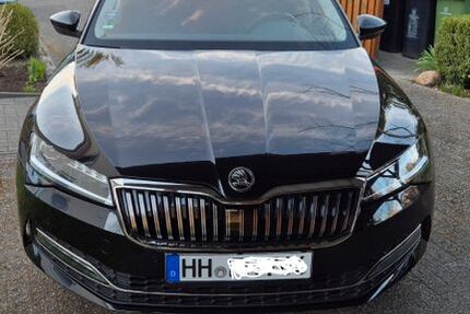 Skoda Superb 109.000 km 20.000 &euro; Hamburg 22143