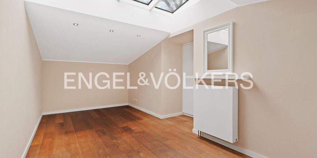 Mehrfamilienhaus, Wohnhaus Hamburg Volksdorf - 4 Zimmer, 222 m&sup2;, 1.490.000&euro; | Angebot:25702337