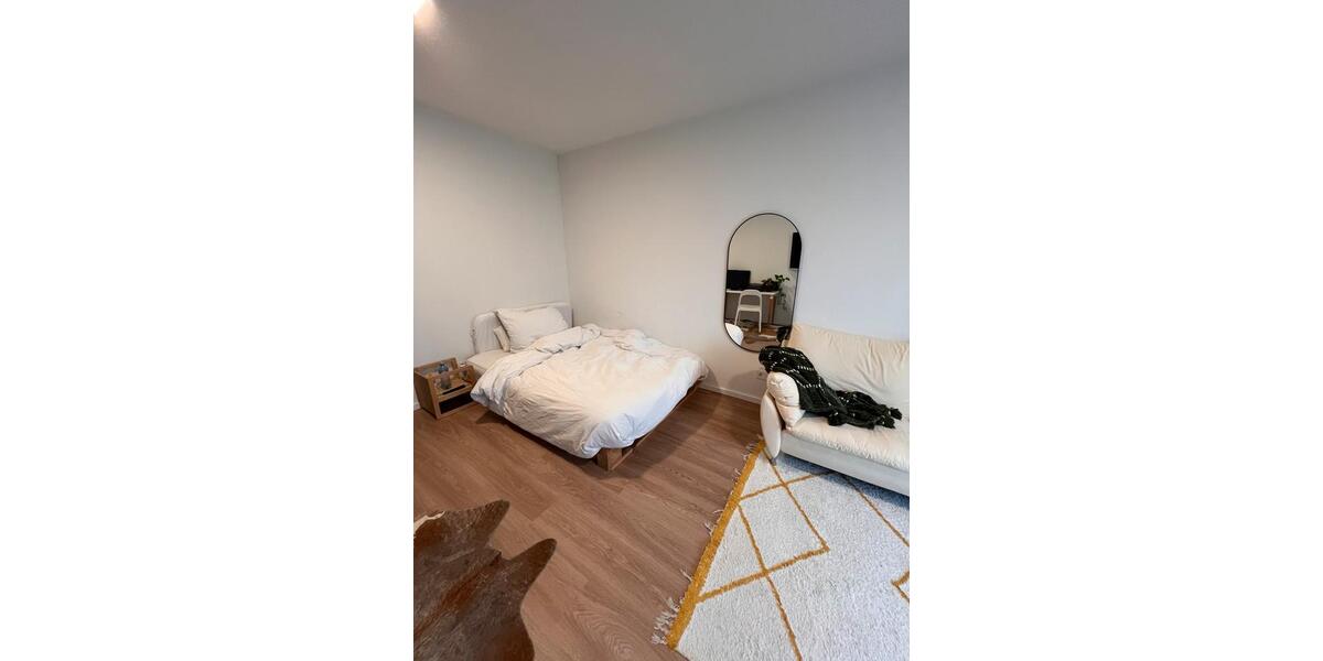 Etagenwohnung Hamburg Wandsbek - 1 Zimmer, 30 m&sup2;, 1.050&euro; | Angebot:25962057