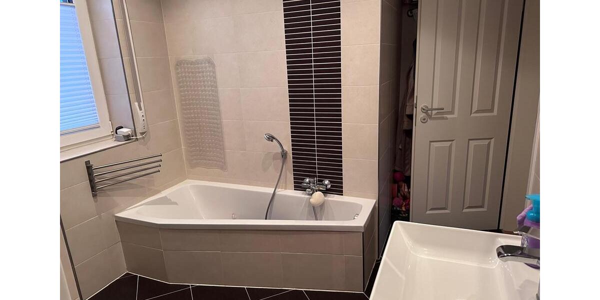 Doppelhaushälfte Pinneberg - 5 Zimmer, 105 m&sup2;, 659.000&euro; | Angebot:25823745