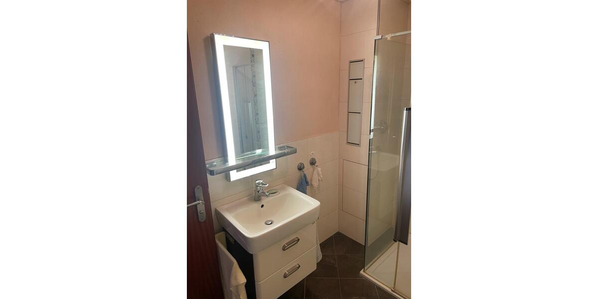 Hochparterre Elmenhorst - 3 Zimmer, 71 m&sup2;, 245.000&euro; | Angebot:27177855