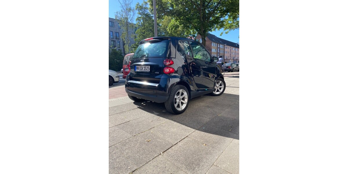 Smart ForTwo 127.000 km 6.850 &euro; Hamburg 20038