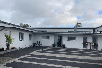 Haus Kaltenkirchen - 3 Zimmer, 180 m&sup2;, 750.000&euro; | Angebot:25655613