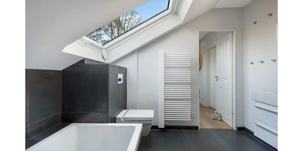 Einfamilienhaus Hamburg Rissen - 5 Zimmer, 136 m&sup2;, 1.250.000&euro; | Angebot:25687069