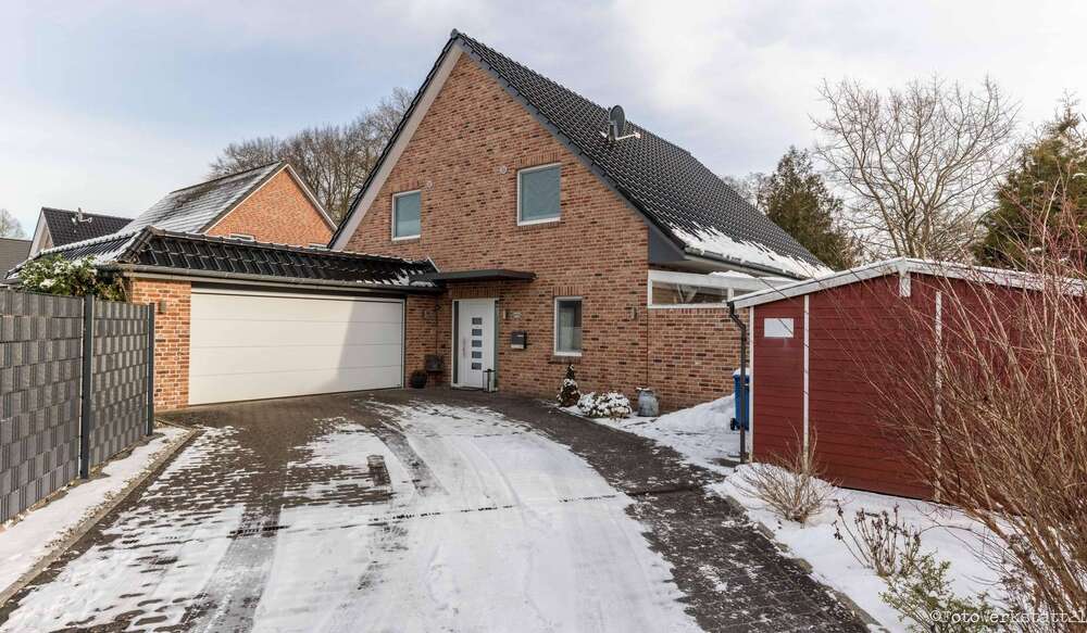 Einfamilienhaus Hemdingen - 5 Zimmer, 180 m&sup2;, 655.000&euro; | Angebot:25180809