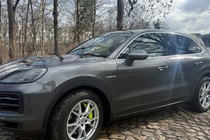 Porsche Cayenne 21.700 km 85.000 &euro; Hamburg 20148