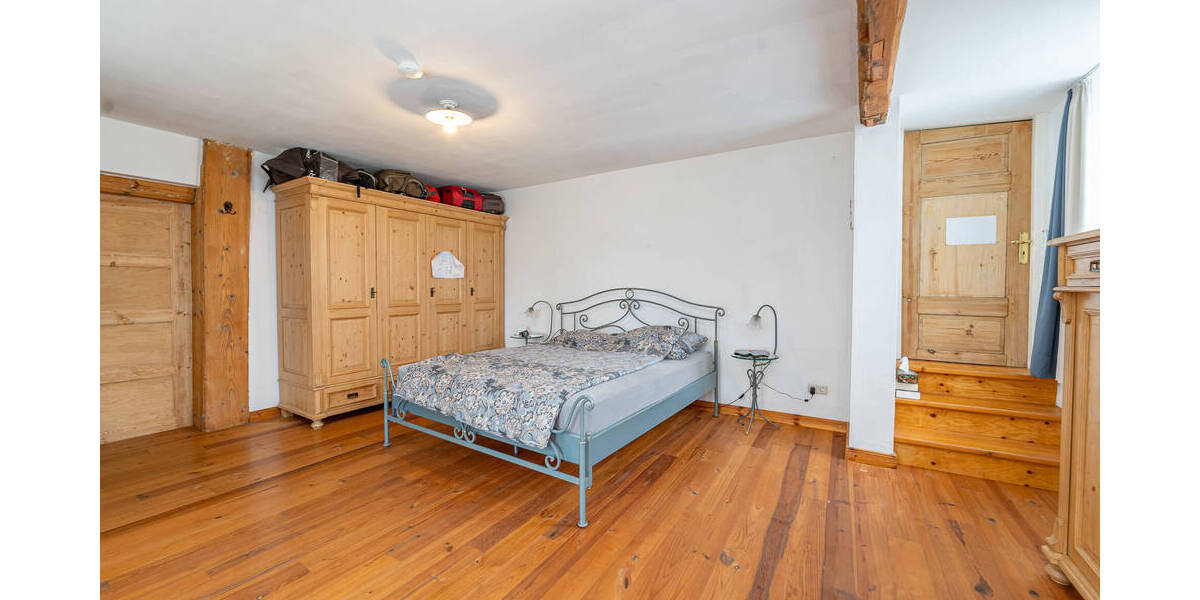 Mehrfamilienhaus, Wohnhaus Jork - 8 Zimmer, 360 m&sup2;, 769.000&euro; | Angebot:25738609