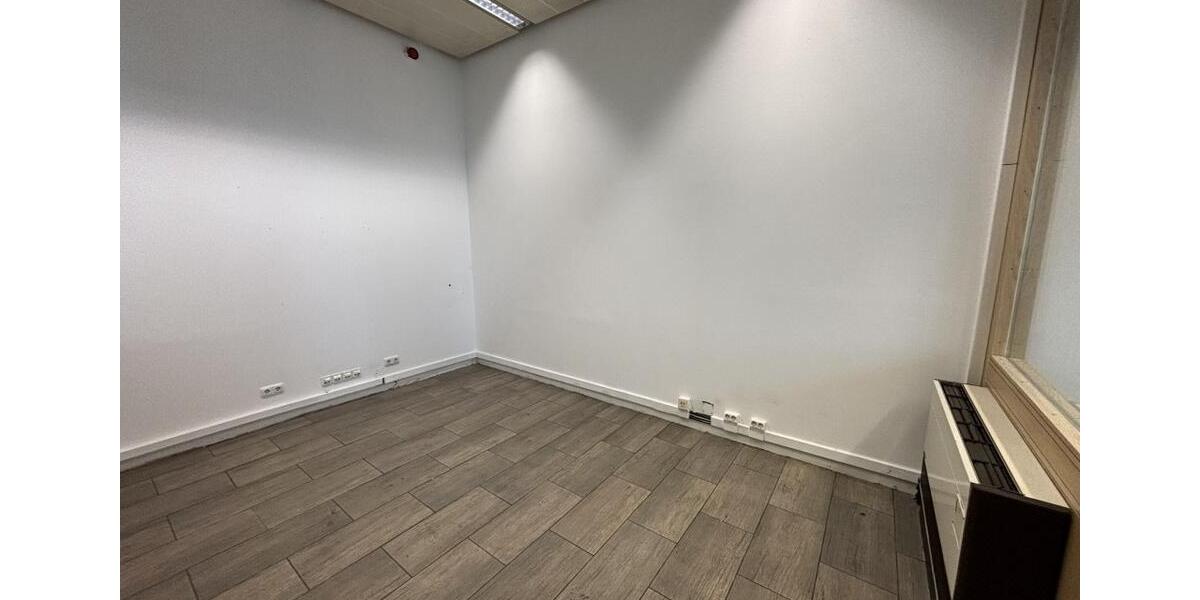 Gewerbeobjekt Oststeinbek - 808&euro; | Angebot:23847282