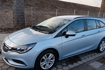 Opel Astra 157.000 km 7.777 &euro; Hamburg 21077