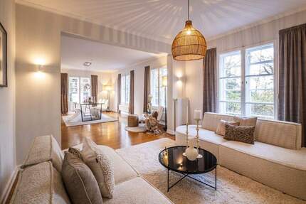 Haus Hamburg Volksdorf - 8 Zimmer, 200 m&sup2;, 1.690.000&euro; | Angebot:25680513