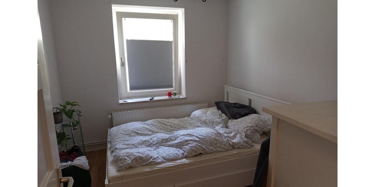 Etagenwohnung Hamburg Altona-Nord - 2 Zimmer, 25 m&sup2;, 750&euro; | Angebot:25956551