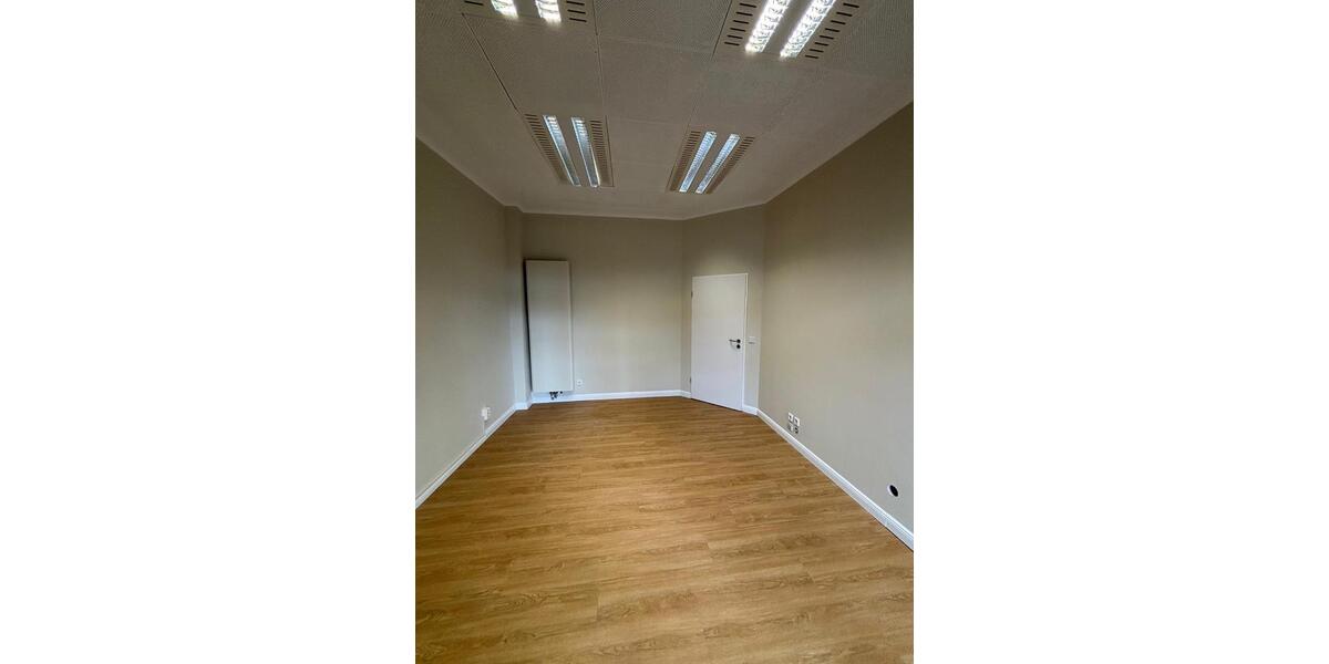 Gewerbeobjekt Quickborn - 730&euro; | Angebot:25756245