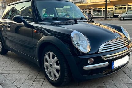 Mini Cooper 186.500 km 3.300 &euro; Hamburg 22083