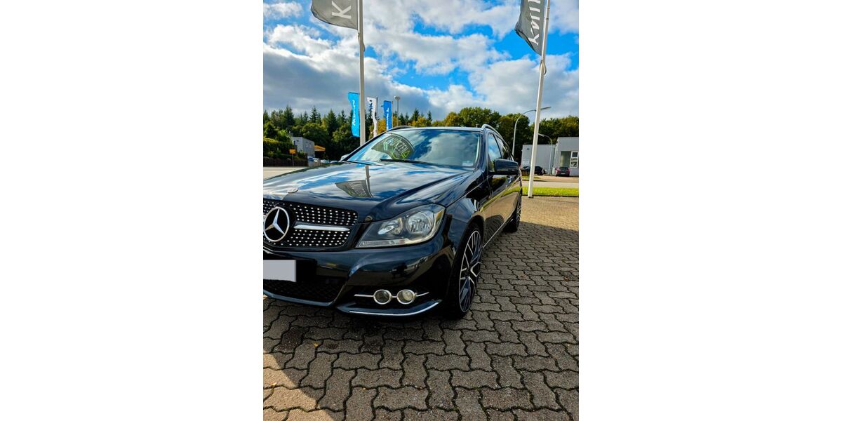Mercedes-Benz C 220 159.921 km 11.450 &euro; Henstedt-Ulzburg 24558