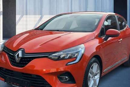 Renault Clio 96.932 km 9.990 &euro; Hamburg 20537