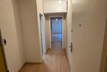 Wohnung Hamburg Wandsbek - 3 Zimmer, 65 m&sup2;, 1.300&euro; | Angebot:25483310