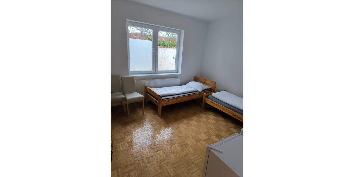 K357 Staffboarding – Monteurzimmervermietung, Vermittlung in Glinde (Haus, 5 Zimmer, bis 12 Personen - 1- Glinde | Angebot:27225039