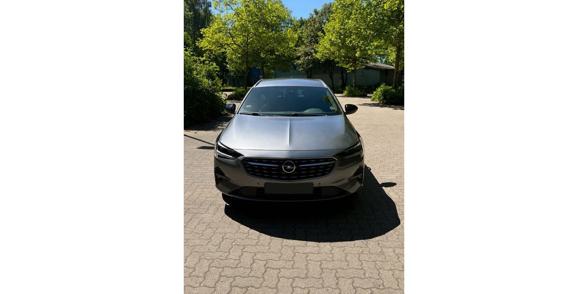 Opel Insignia 99.900 km 16.990 &euro; Hamburg 22159