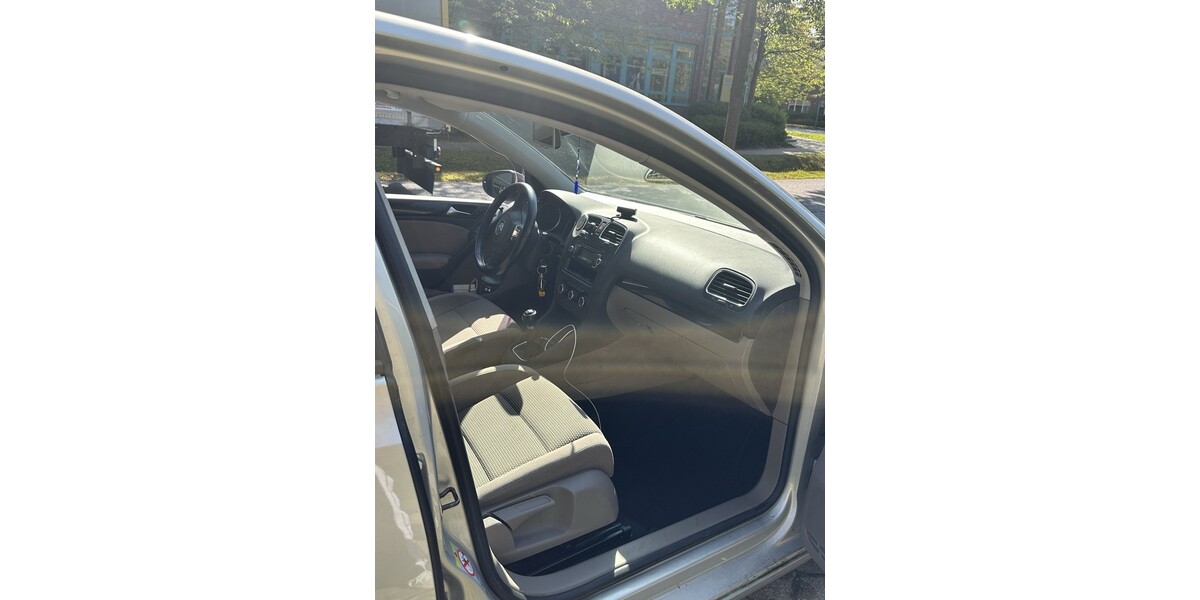 VW Golf 150.988 km 6.500 &euro; Hamburg 20038