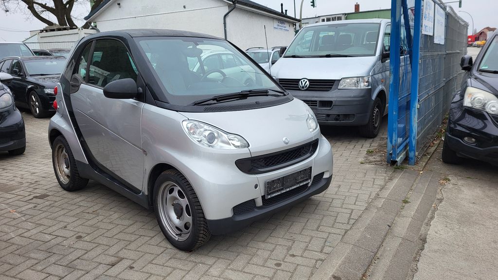 Smart ForTwo 148.123 km 2.666 &euro; Hamburg 20539