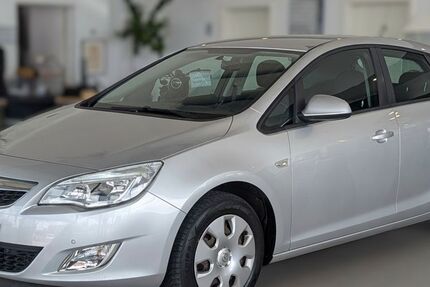 Opel Astra 126.765 km 2.800 &euro; Kaltenkirchen ( 20min von Hamburg) 24568